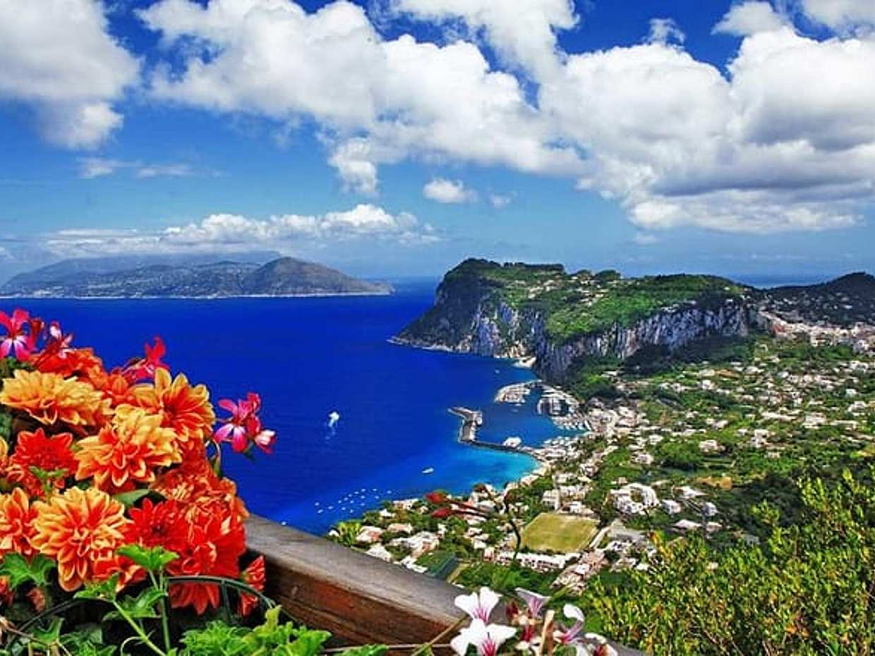 Small Group: Capri & Anacapri - Guided Tour