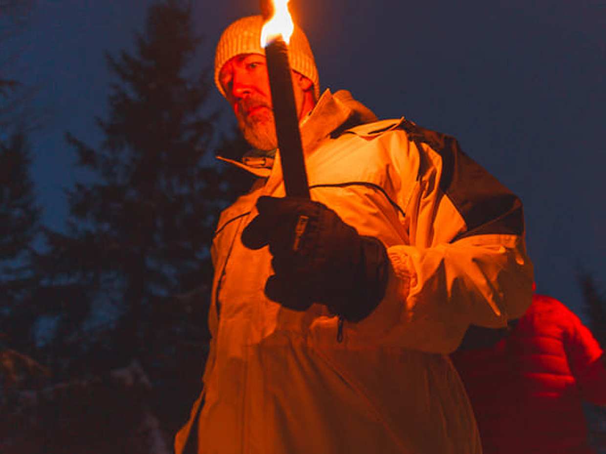 Winter Forest Walk & Campfire by Torchlight in Norway, Oslo, photo 3