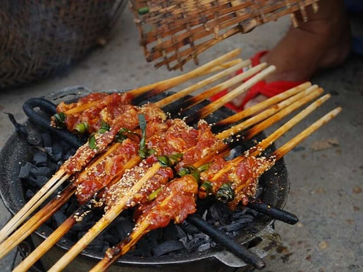Hanoi Half-Day Street Food Walking Tour and Cultural Experience, photo 2
