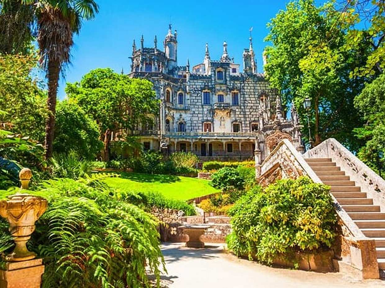Sintra, Pena Palace, Quinta da Regaleira & Cascais Group Tour in Portugal, Lisbon, photo 4
