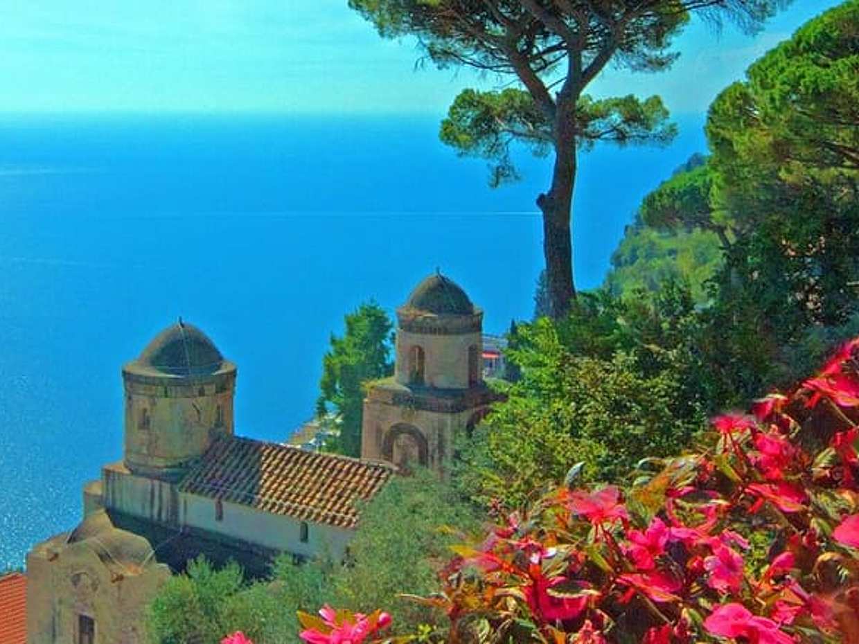 Private 8 Hour Tour to Positano Ravllo and Cetara from Naples