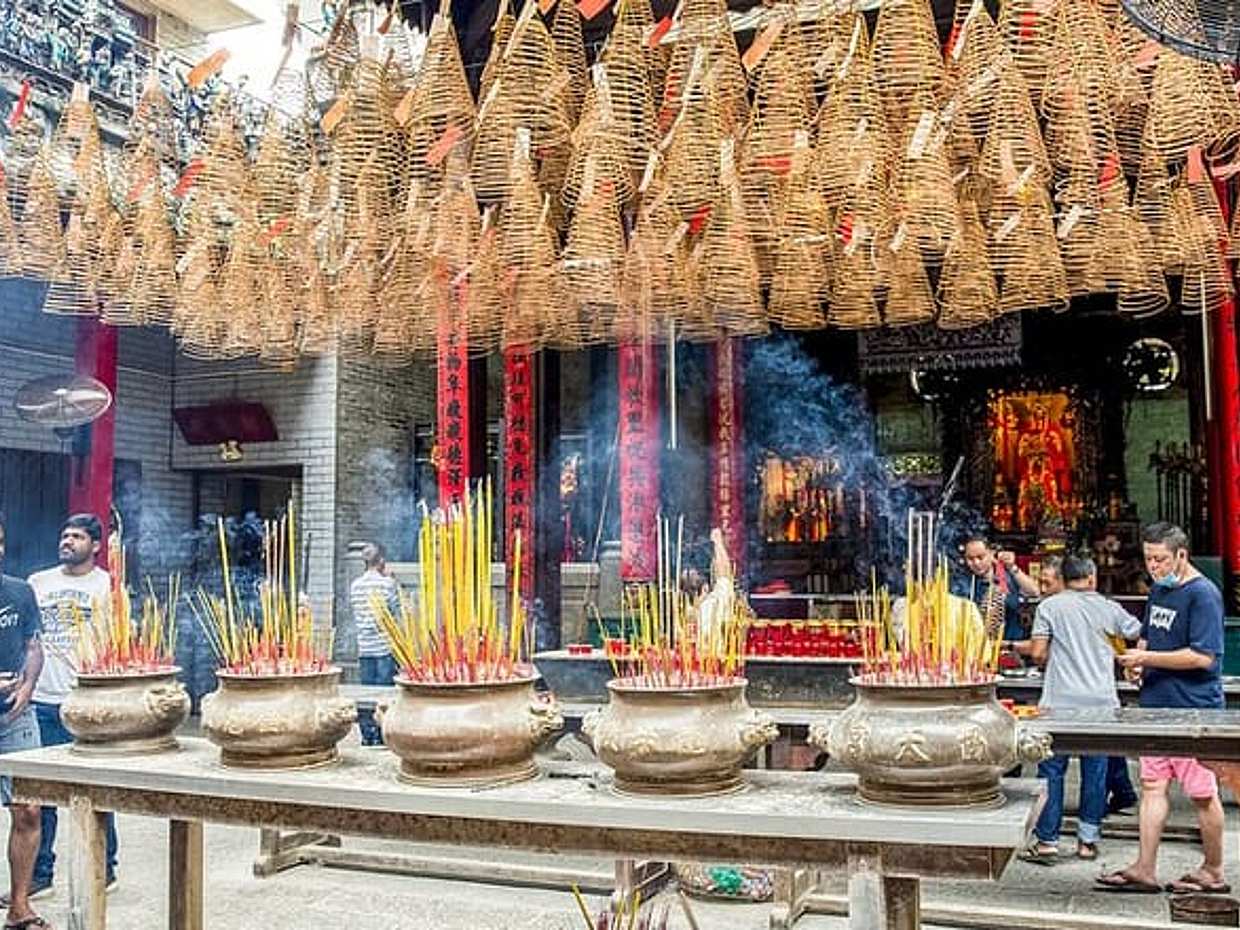 1-Day City Tour: Saigon Chinatown, Must-See Icons & Cyclo Ride, photo 3