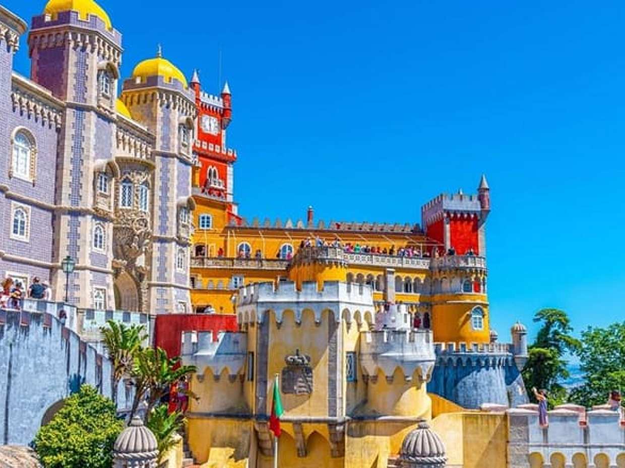Small Group Tour to Sintra, Pena Palace, Cabo Roca and Cascais in Portugal, Lisbon