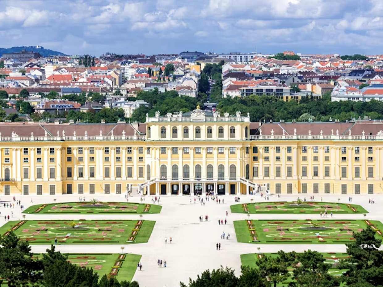 "Visita guiada al Palacio de Schönbrunn con entrada sin colas en Austria, Viena"