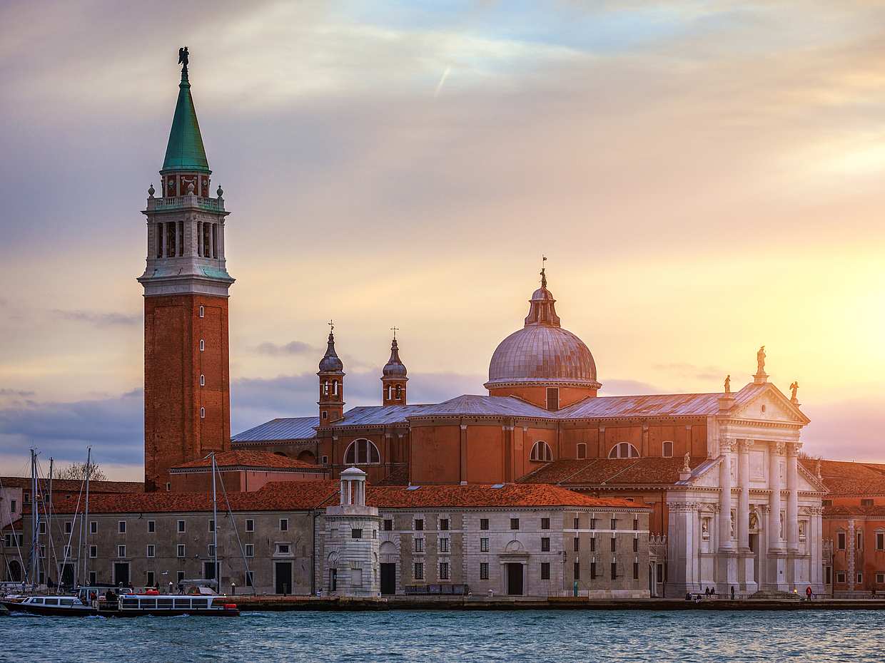 Charming Gondola Ride on Grand Canal in Venice, Italy, photo 3