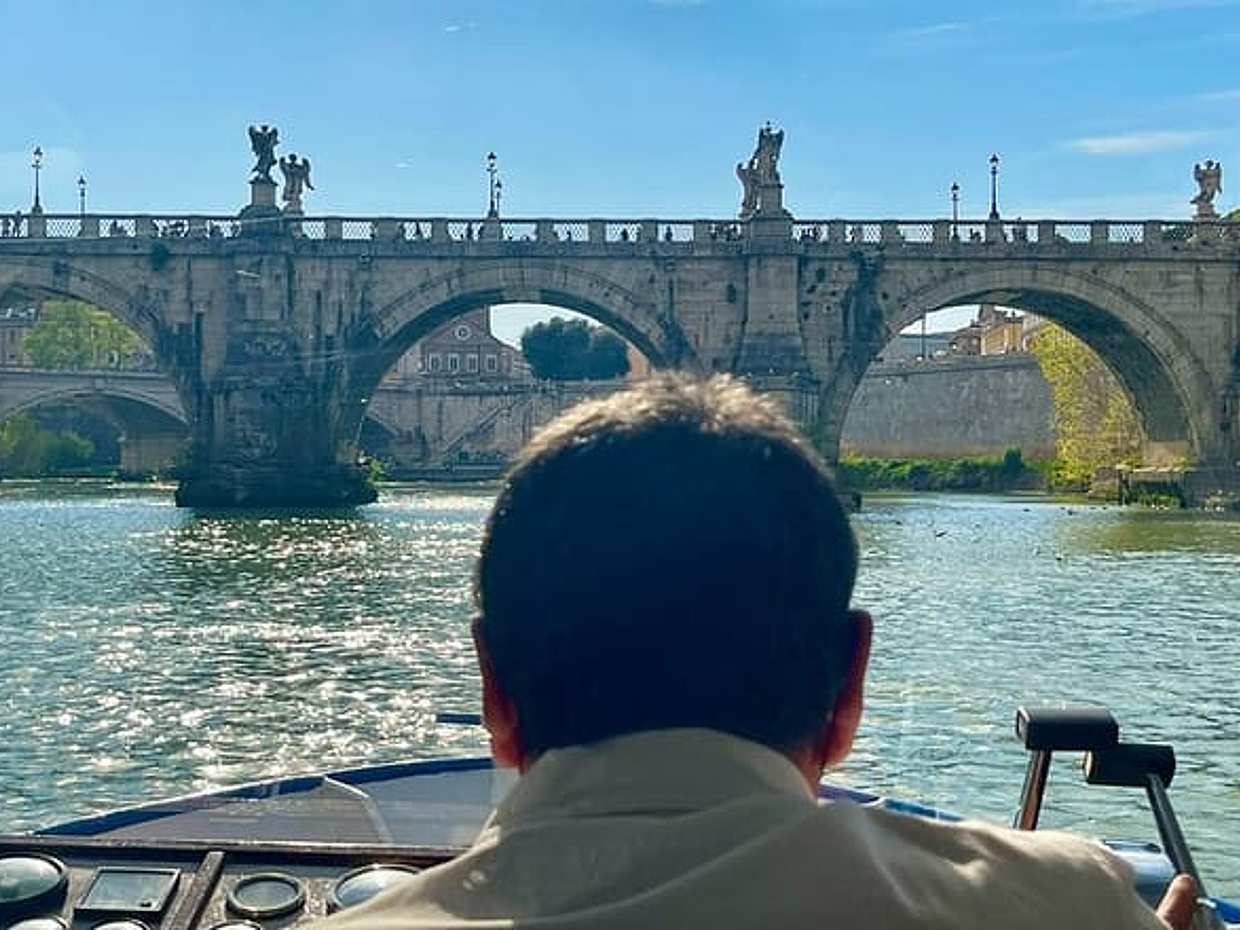 Rome Tour of Basilica San Clemente Excavation & Tiber River Boat, photo 5
