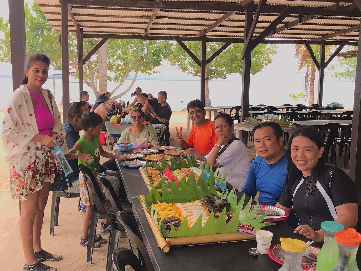 Honda Bay Island Hopping in Philippines, Palawan