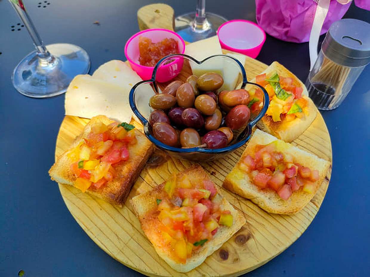 Wine Tasting with local food in Lazise countryside, photo 5
