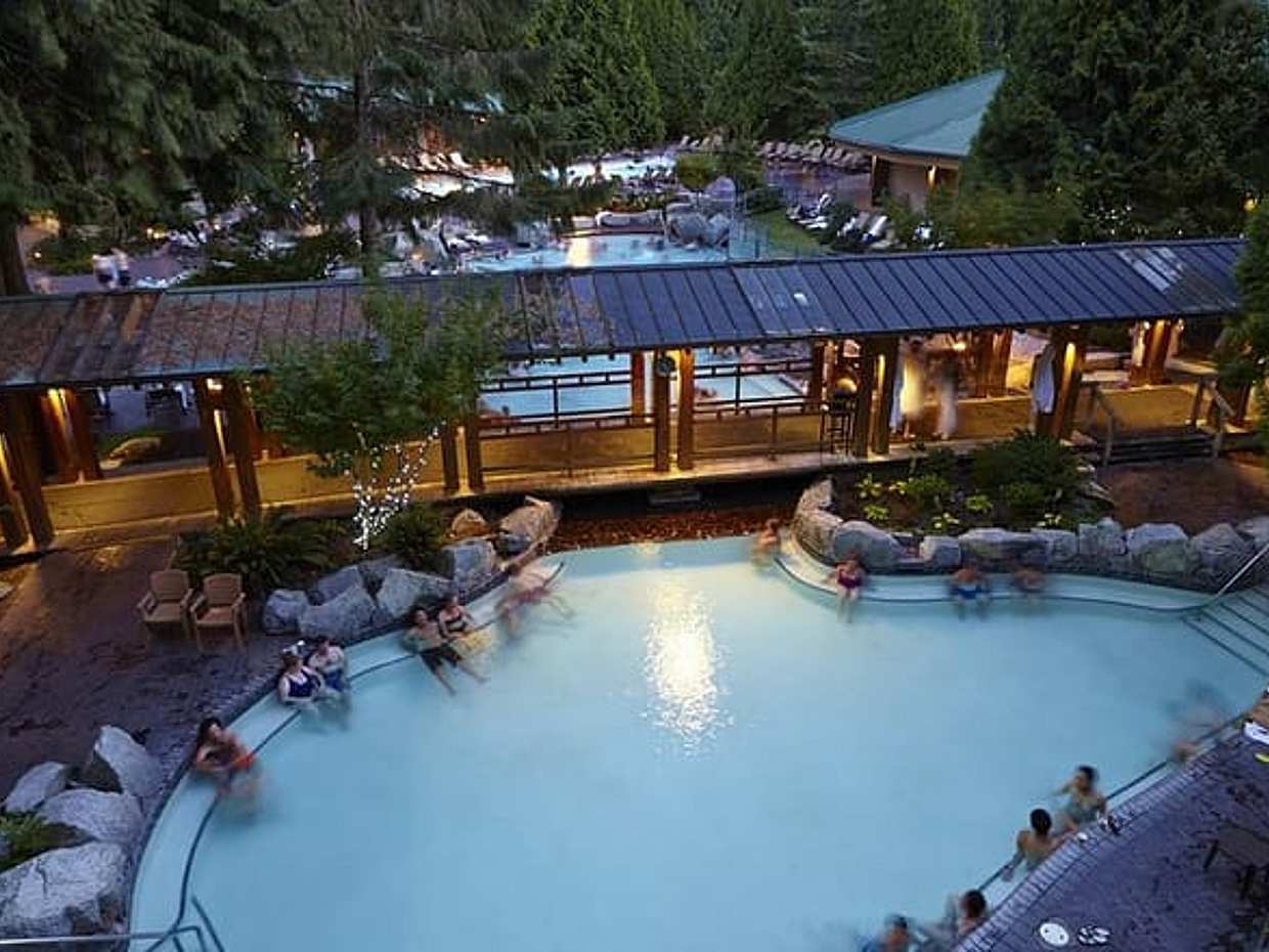 Harrison Day Trip private with Spa in Harrison Hot Springs