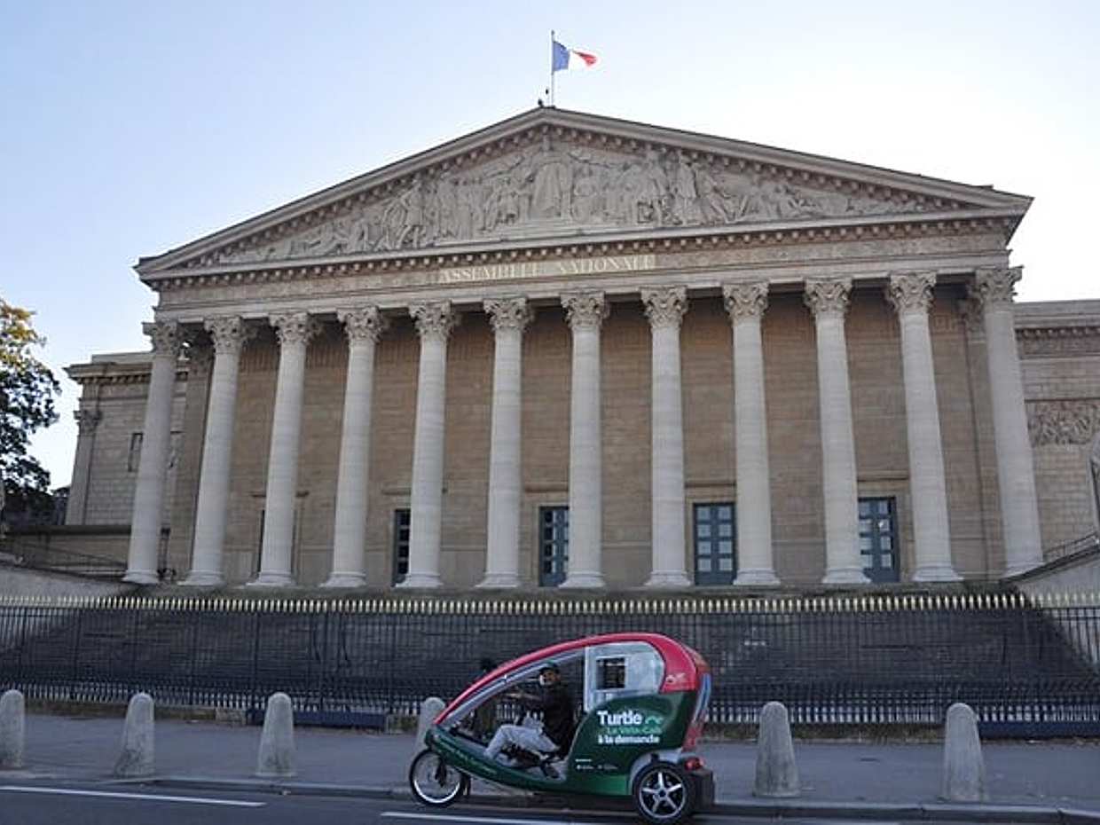 Private City-Tour by rickshaw bike in Paris : The "Napoléon", photo 3