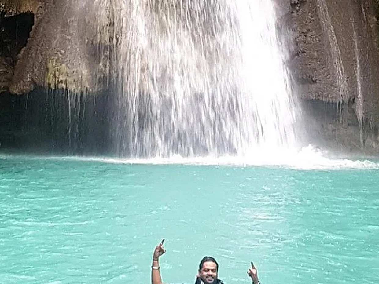 Divoká a úžasná prohlídka Cebu: Šnorchlování se žraloky velrybími, canyoneering v Kawasanu a zipline na Filipínách, Cebu City.
, photo 2