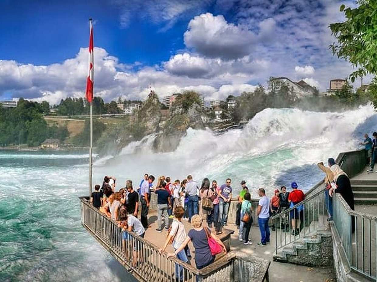 Private tour from Zurich to Rhine Falls and Stein am Rhein in Switzerland, Zürich
