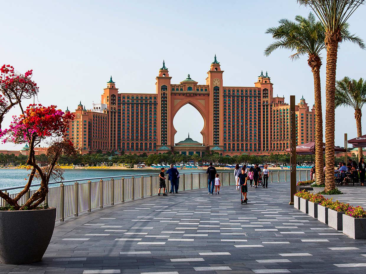 Full-day Private Dubai City Tour with Free Burj Khalifa Tickets in United Arab Emirates, photo 3