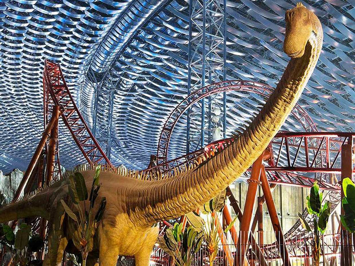 Private Transfer from Abu Dhabi to Dubai Theme Parks in United Arab Emirates