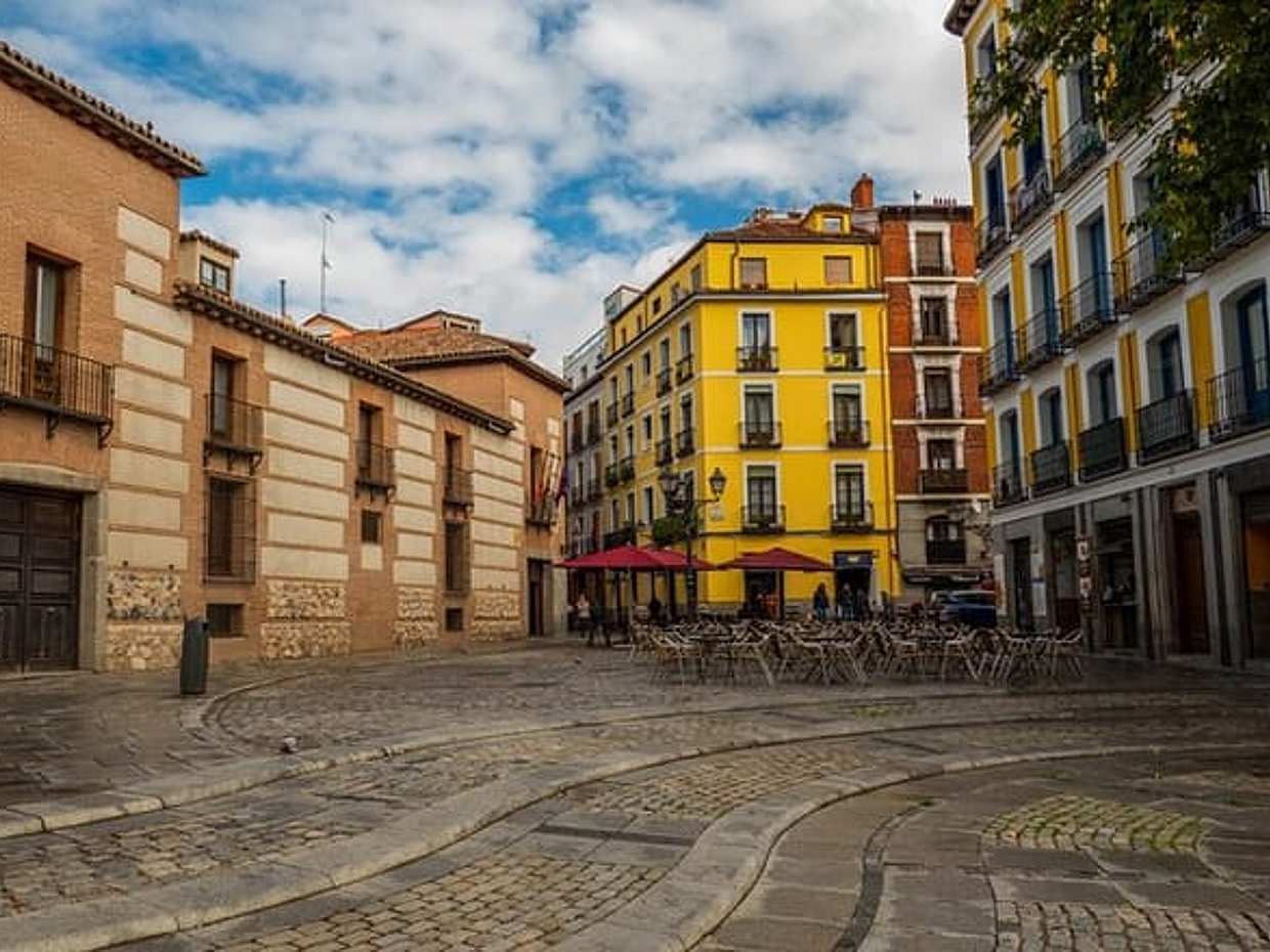 Secrets of La Latina: Self-Guided Puzzle Walk in Madrid in Spain, photo 2