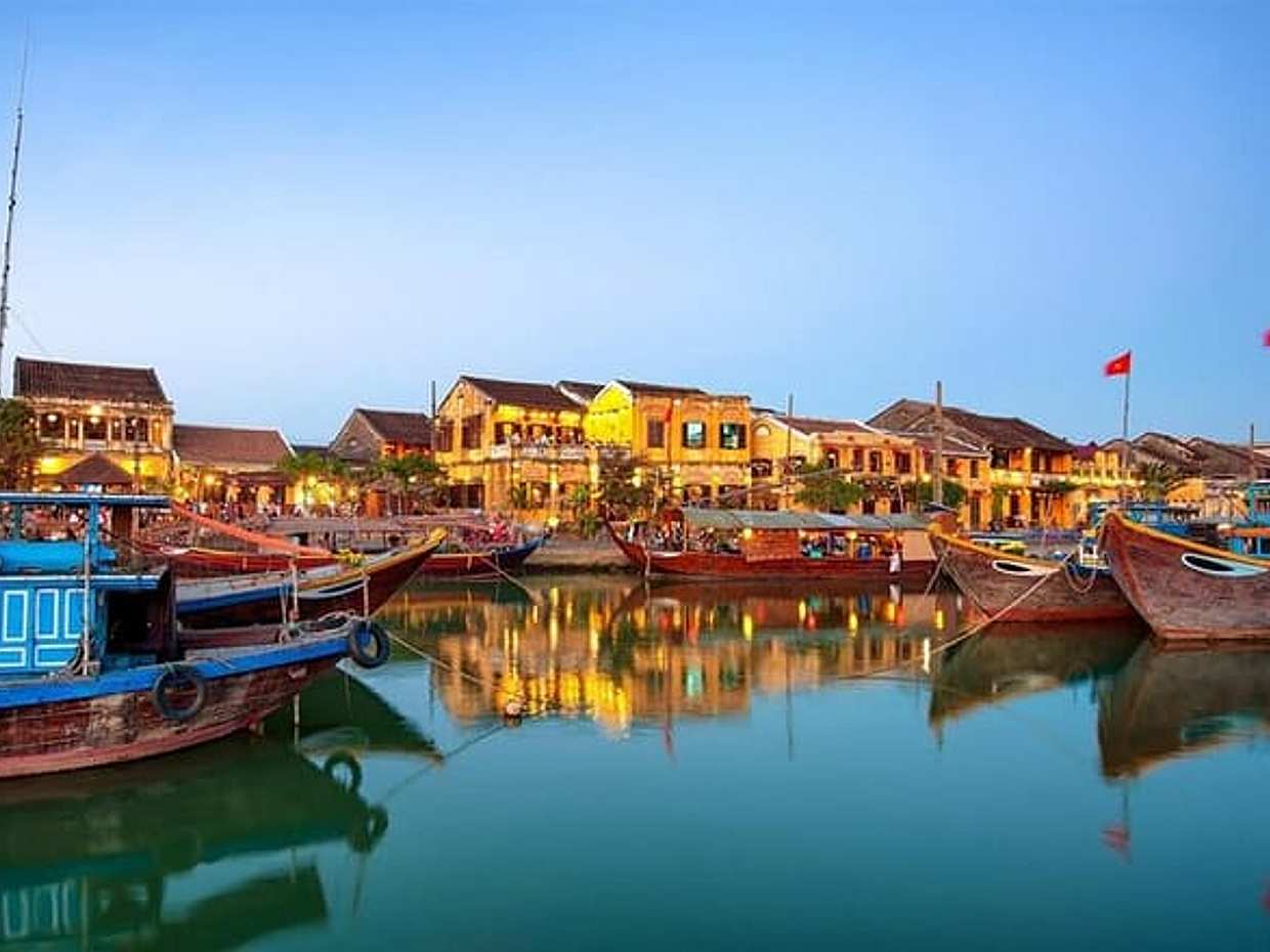 Full day: 2 world heritages My Son Sanctuary and Hoi An old town in Vietnam