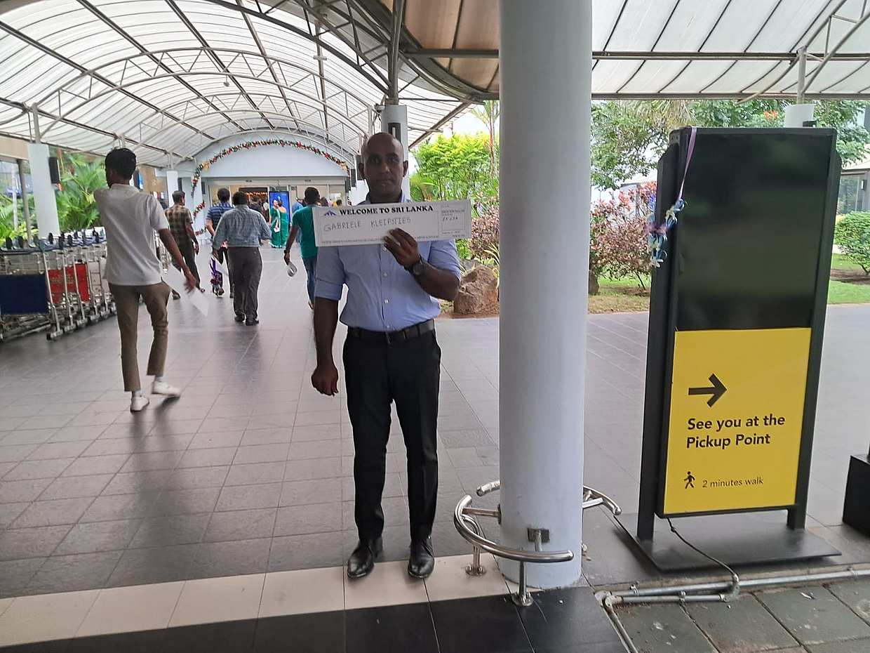 Private Transfer from CMB to Beruwala in Sri Lanka, Colombo, photo 5