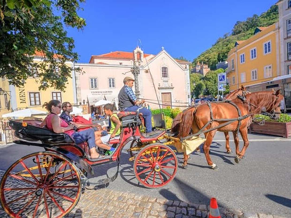 Small Group Tour to Sintra, Pena Palace, Cabo Roca and Cascais in Portugal, Lisbon, photo 4