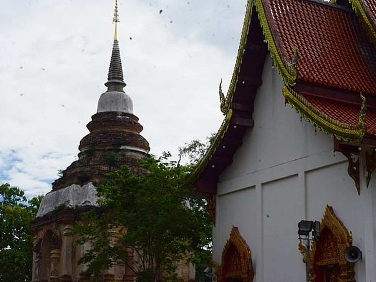 Chiangmai day trip Temples and Sticky waterfall, photo 5