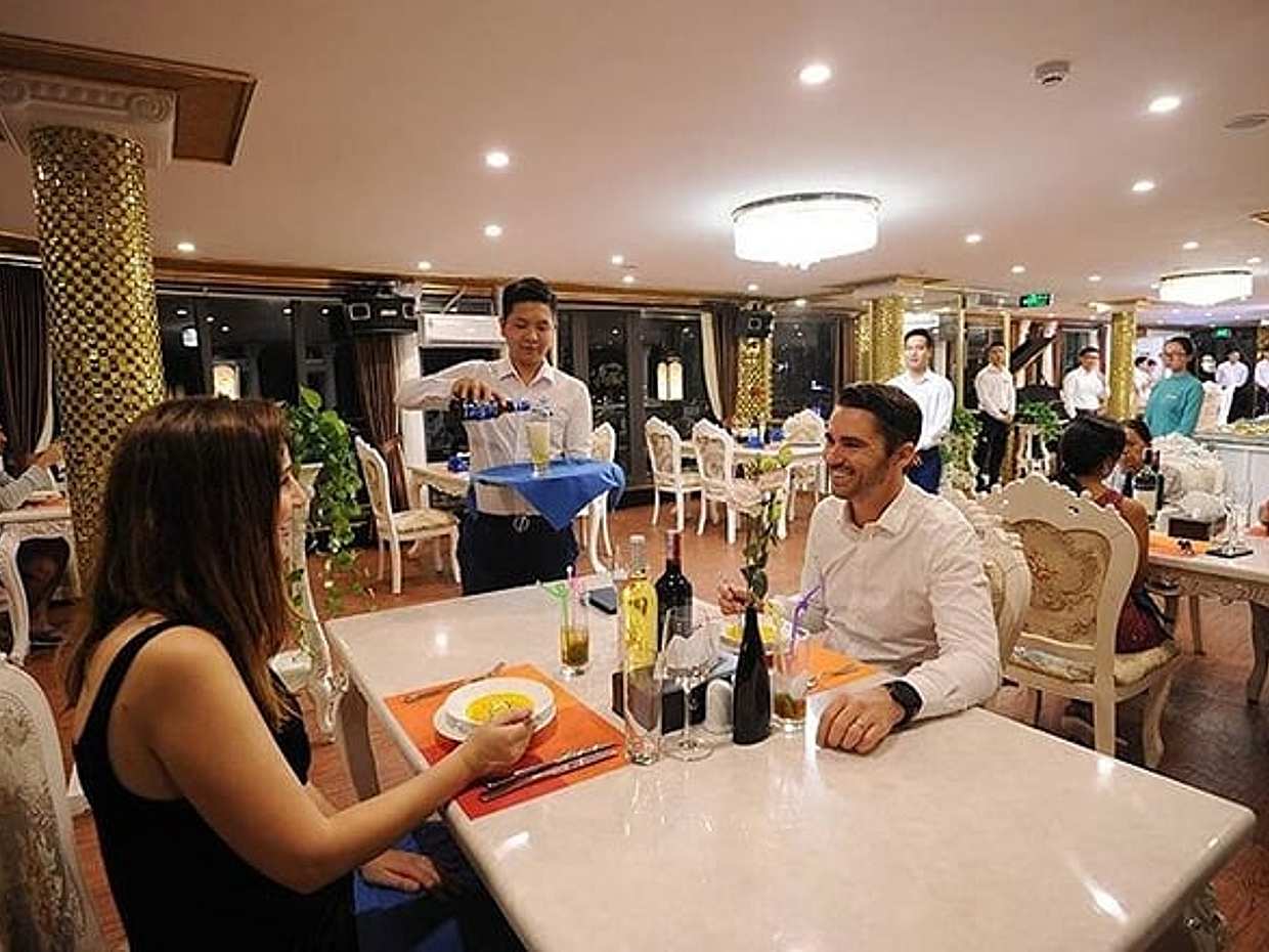 Halong Aquamarine Cruise Luxury 2 Days 1 Night Tour on Bay, photo 4