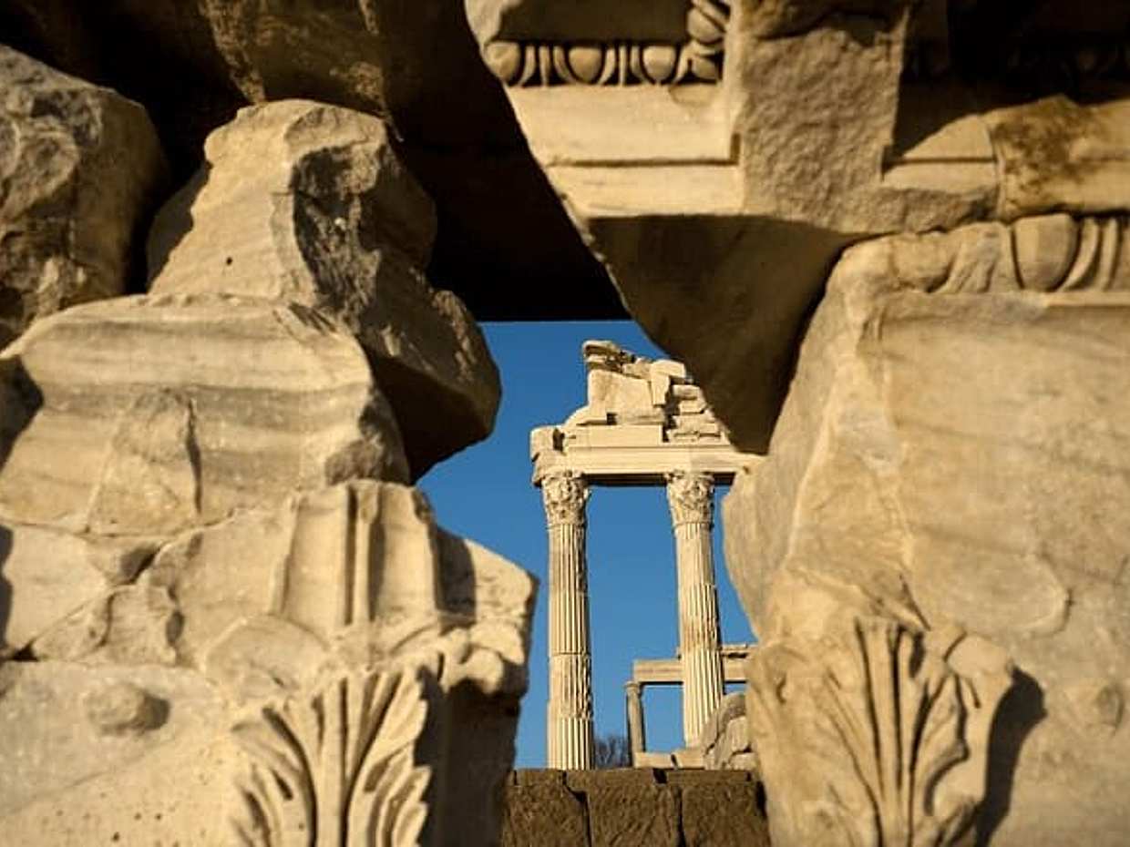 6 Days - Seven Churches of Revelation - Private / Mini Group Tour in Turkey, İzmir, photo 2