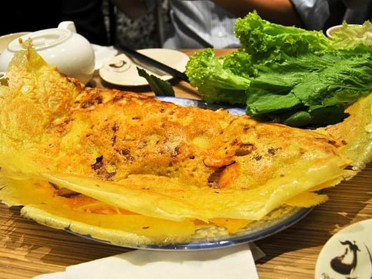 Small-group Foodie by Night in Saigon (04 hours) in Vietnam, Ho Chi Minh City, photo 2