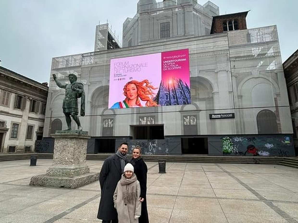 "Milán: Tour Privado a pie con Duomo, Castillo y Helado en Italia", photo 3