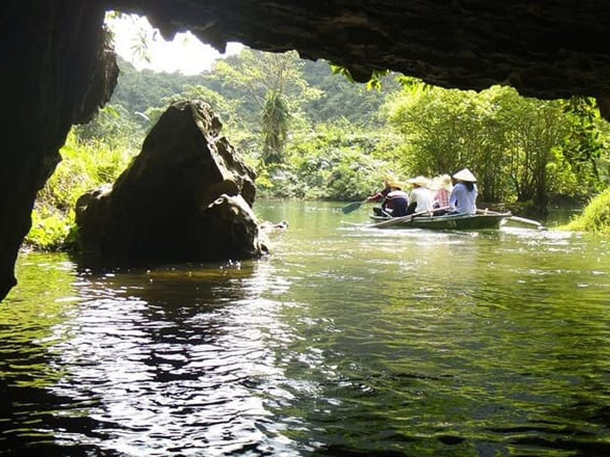 Full-Day Tour To Hoa Lu - Tam Coc - Mua Cave From Hanoi, photo 5