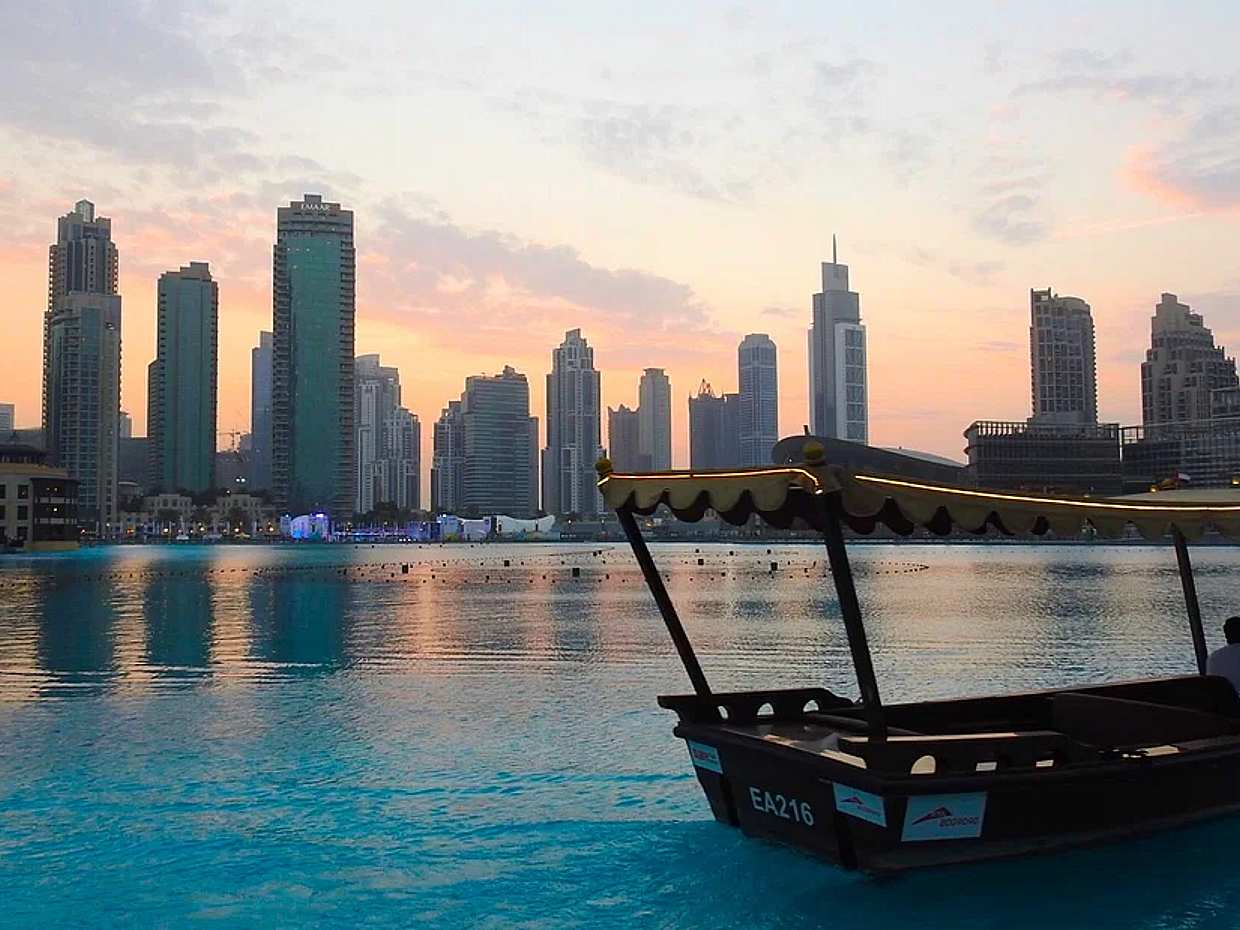 Bootsfahrt auf dem Dubai Fountain Lake, photo 4