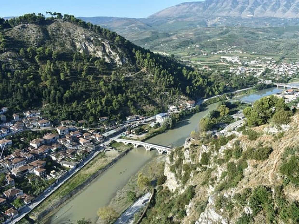 BERAT (UNESCO) desde Durres, Albania, photo 3
