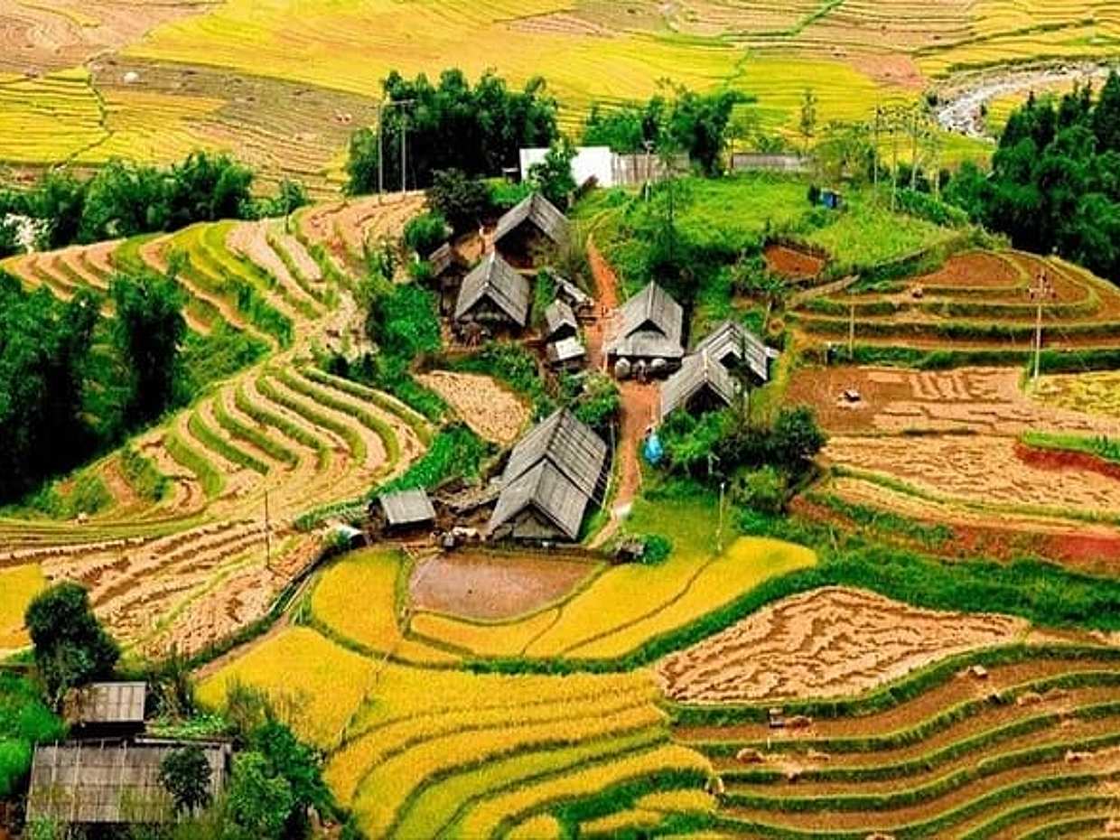 2-Days Sapa Trekking From Hanoi Overnight in Tavan Village, Vietnam