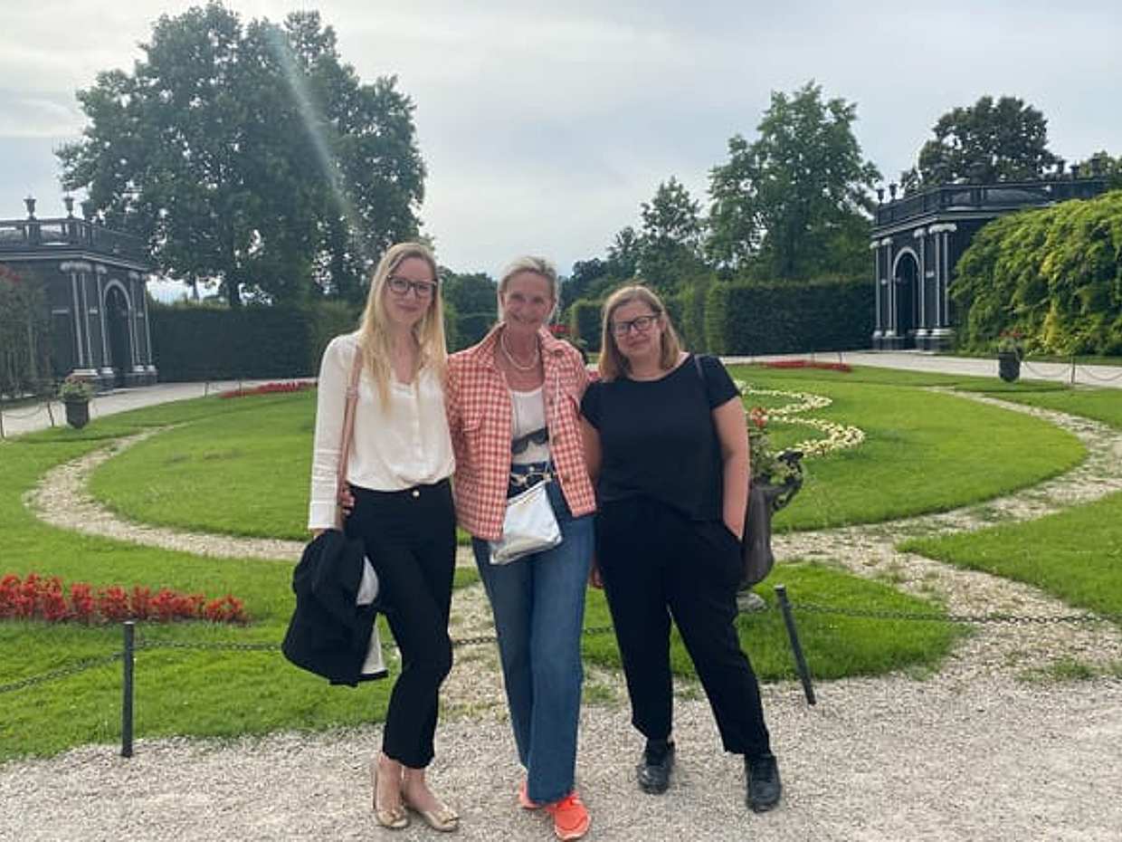 ATVI054 : 1-hour Schonbrunn Palace Gardens Vienna Walking Tour in Austria, photo 4