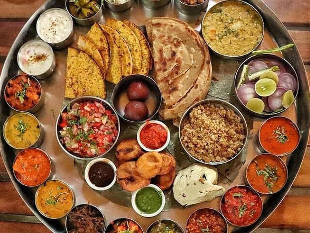 Authentic Indian Dinner in Paris in France, photo 5
