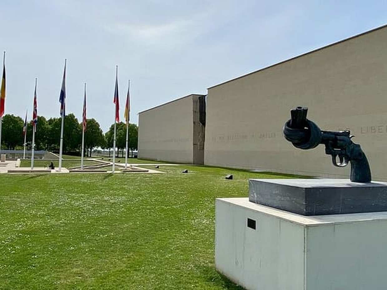 Private Normandy D-Day Omaha Beaches Top 6 Sights trip from Paris., photo 4