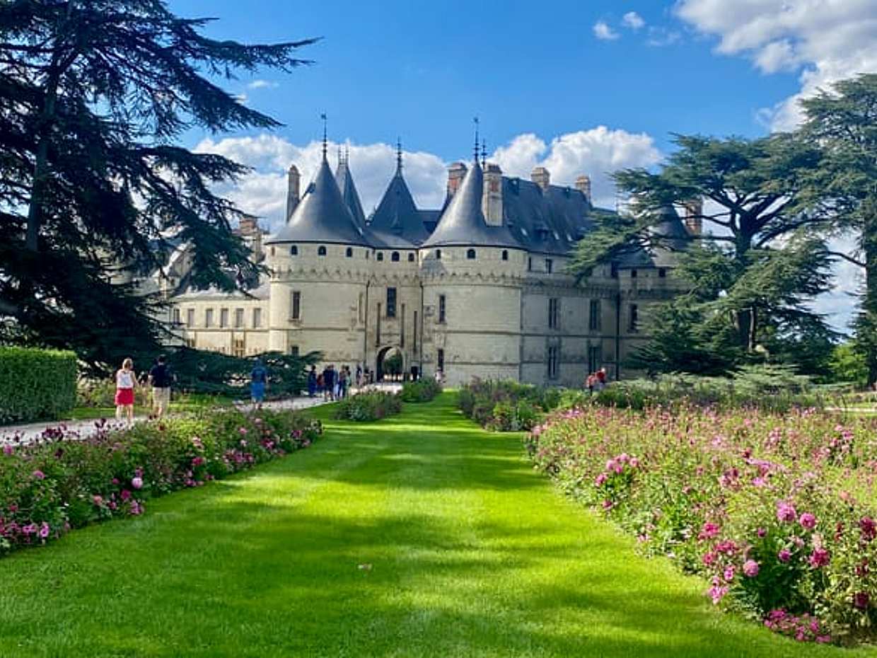 Private Chenonceau, Blois, Chaumont Loire Castles Trip from Paris.