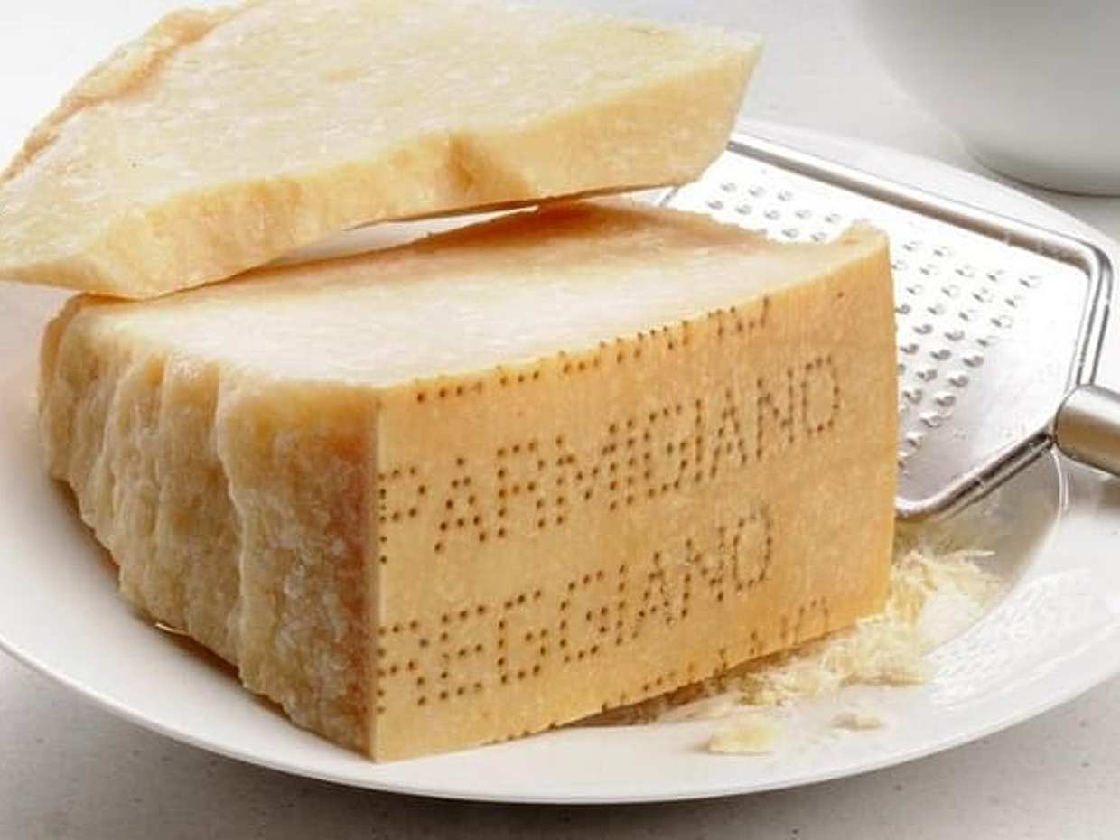 Parmigiano-Reggiano Käserei Kleingruppen-Tour Ab Parma in Italien, photo 3