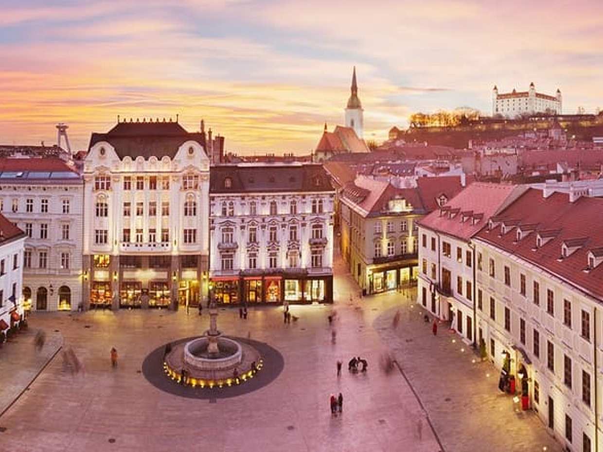 Private tour Vienna to Bratislava with English speaking driver in Austria, photo 2