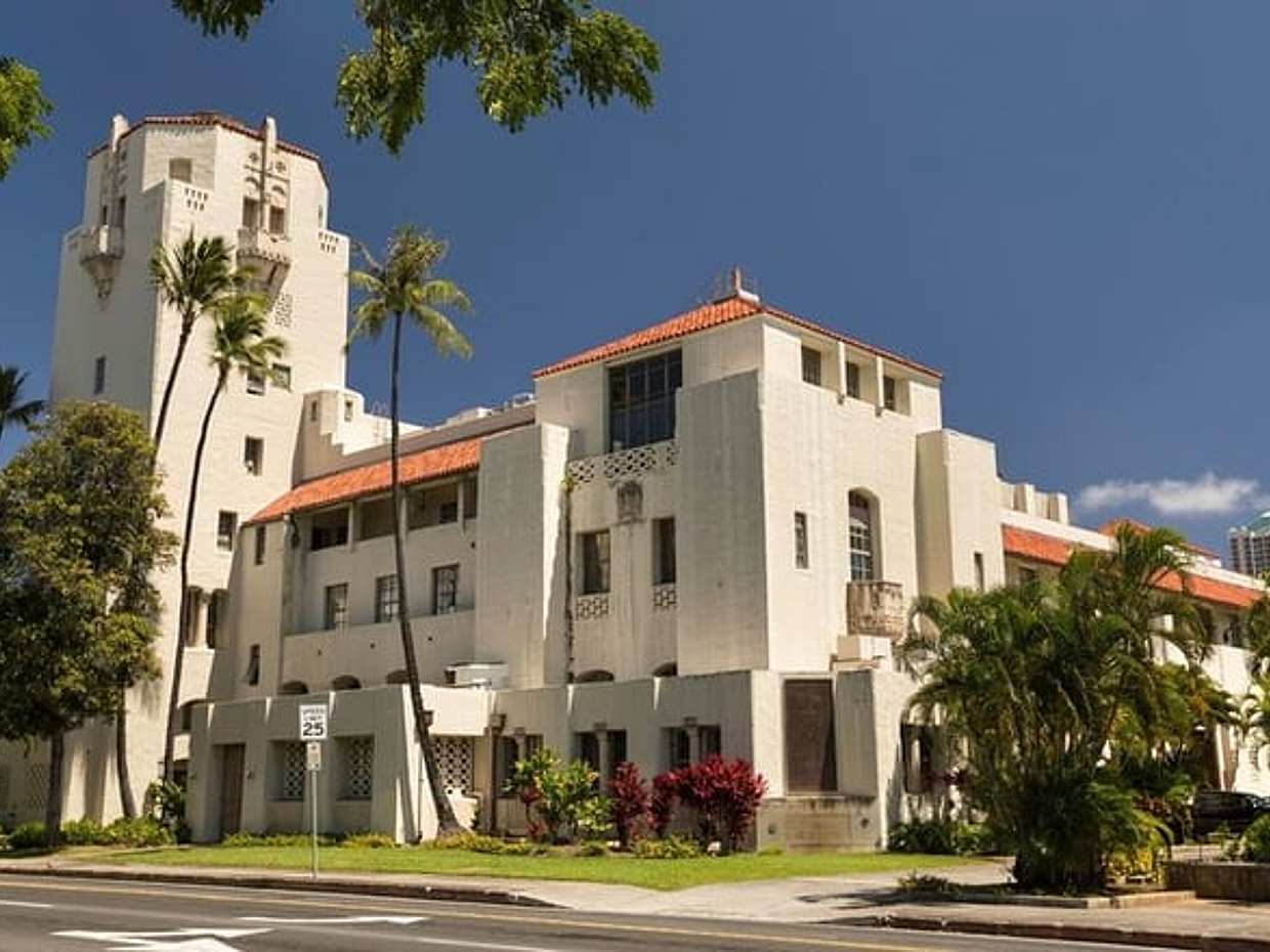 Honolulu Scavenger Hunt & Highlights Self-Guided Walking Tour, photo 4