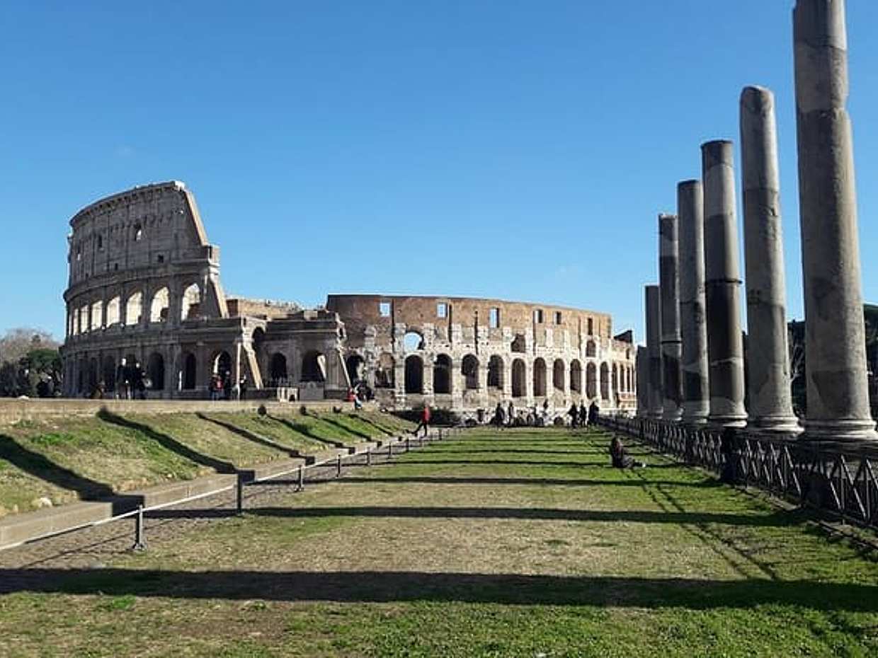 Heyday Rome Private Tour: 7,5 hours w/Deluxe Car Guide & Lunch!, photo 3