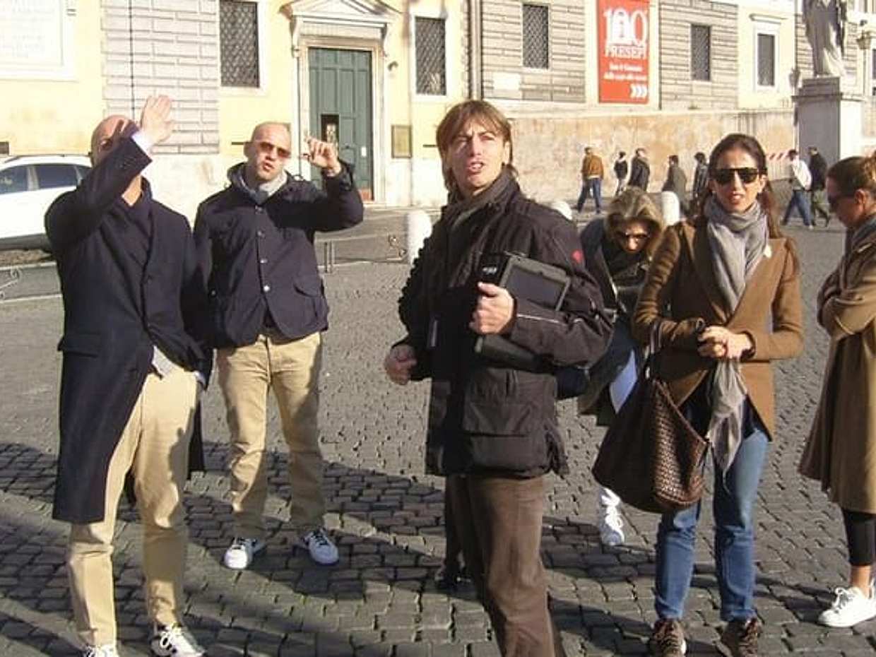 Private Walking Tour of the Squares and Fountains in Rome in Italy, photo 4