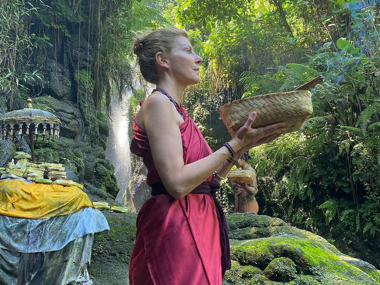 Sacred Bali: A Path of Spirit & Serenity in Indonesia, Sacred Balinese Healing