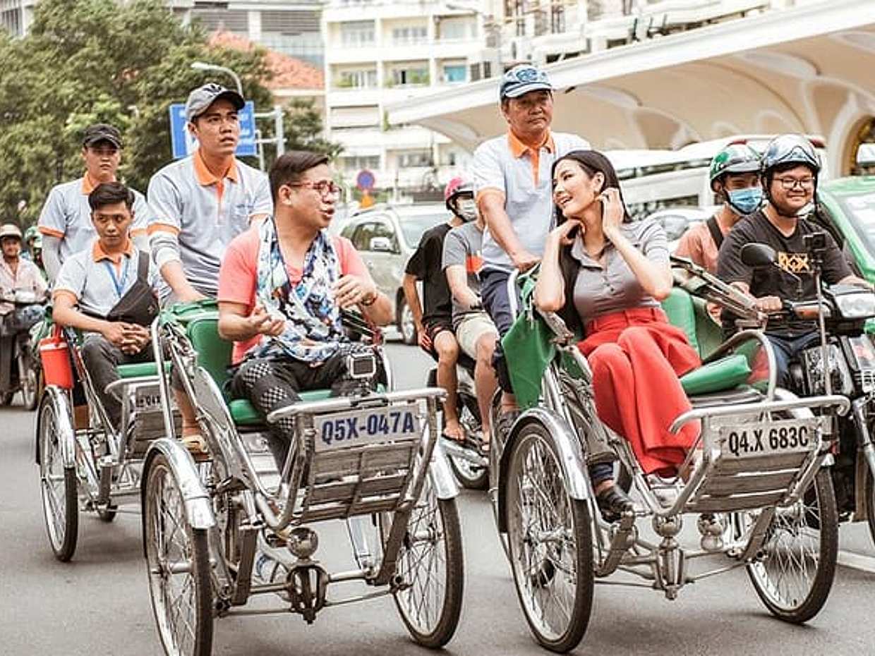 Small-group Saigon City Tour: 3-Hour Cyclo Ride to Hidden Stories in Vietnam, Ho Chi Minh City