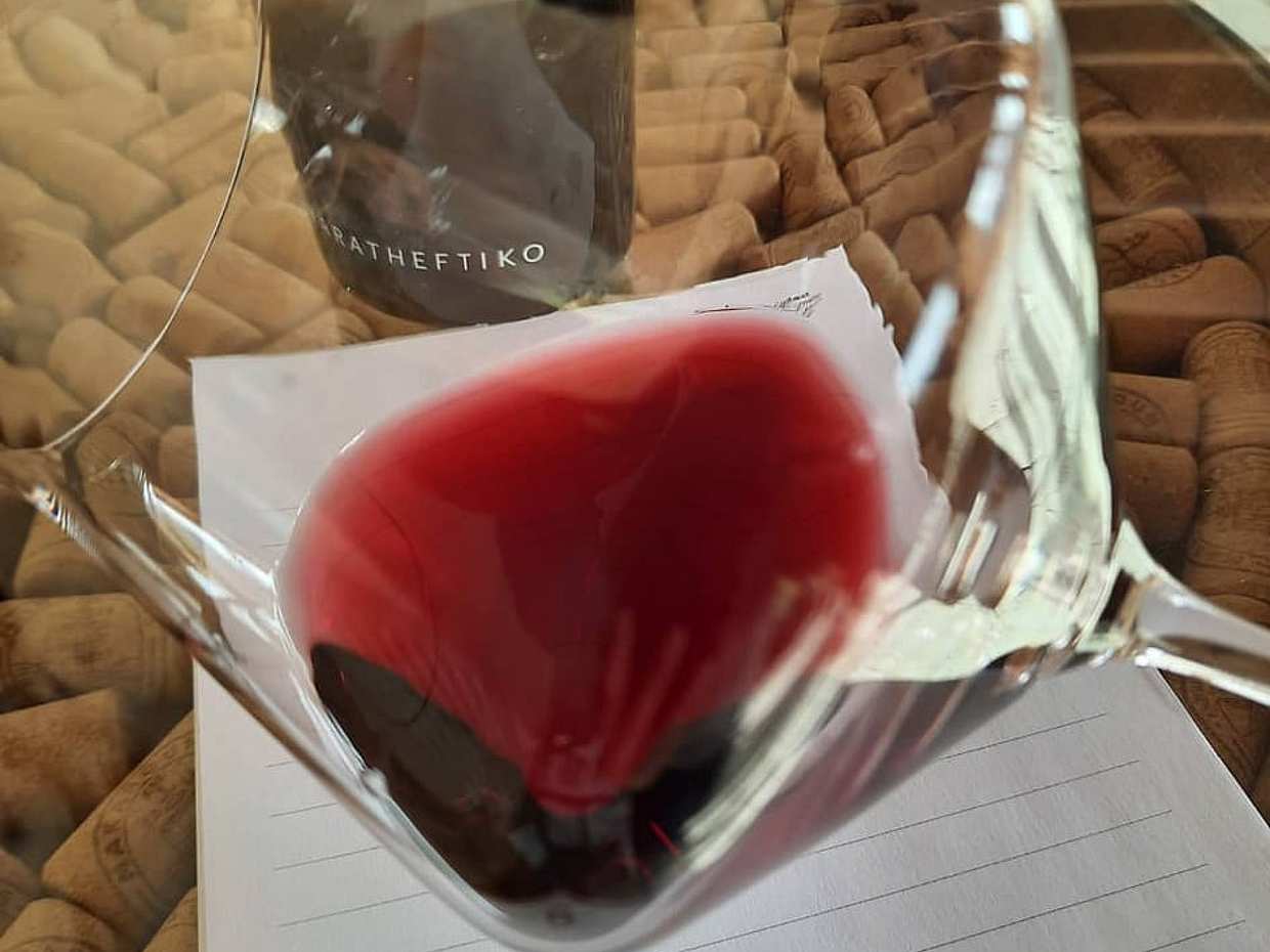 2-stündige private exklusive Wein- und Käseverkostungserfahrung in Ihrer Villa auf Zypern, Zypern Wein- und Käseverkostung
, photo 5