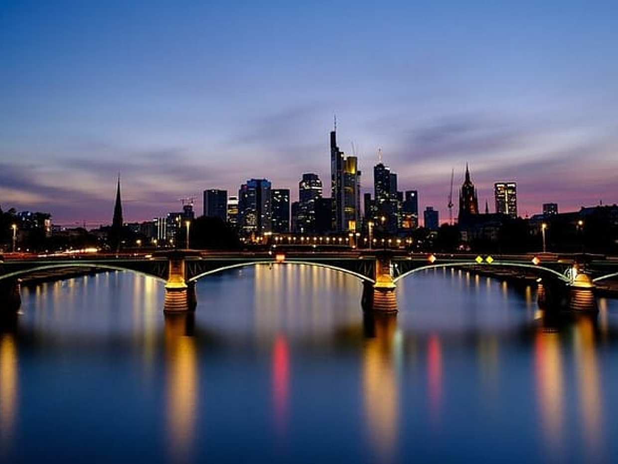 Private Transfer from Prague to Frankfurt, English-speaking driver