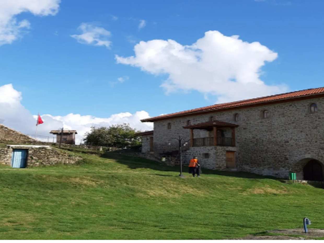Excursión privada de un día a Krujë y Durres desde Tirana en Albania