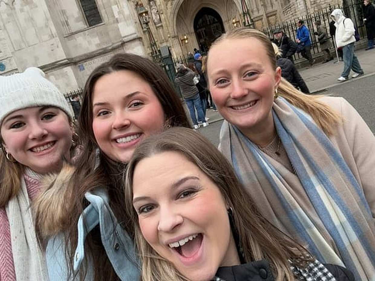 Londres: O Segredo da Coroa - Missão Real Autoguiada com Enigmas no Reino Unido, photo 2