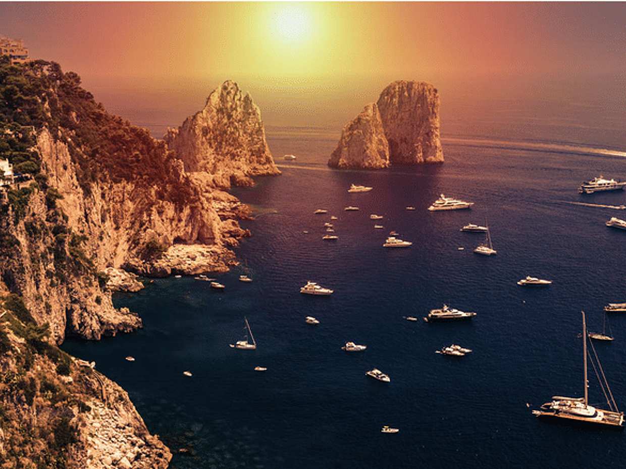 Boat tour to discover Capri kissed by the light of the sunset from Sorrento - maximum 12 people