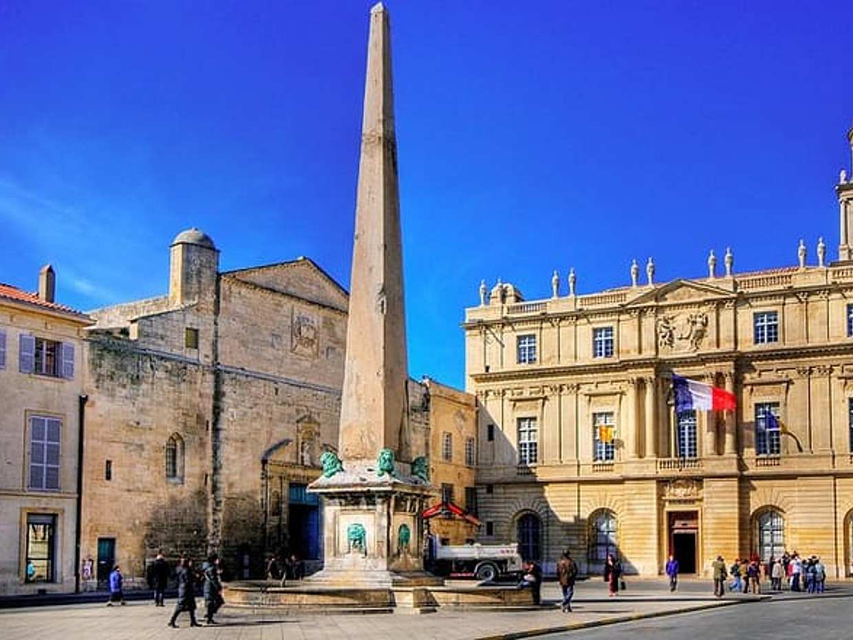 Full Day Trip to Arles - Les Baux de Provence and Saint Remy de Provence from Montpelier