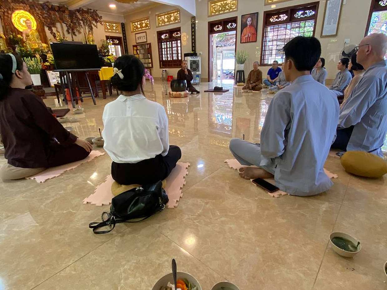 Spiritual retreat in a Buddhist temple, 2 days in Vietnam, Nha Trang, photo 3