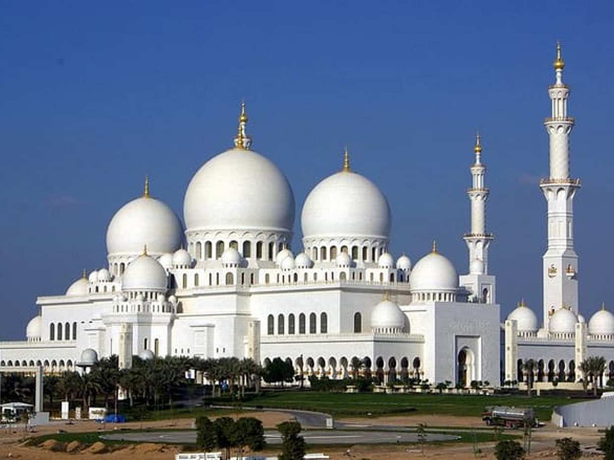 Abu Dhabi City Tour with Louvre Museum from Abu Dhabi, photo 2